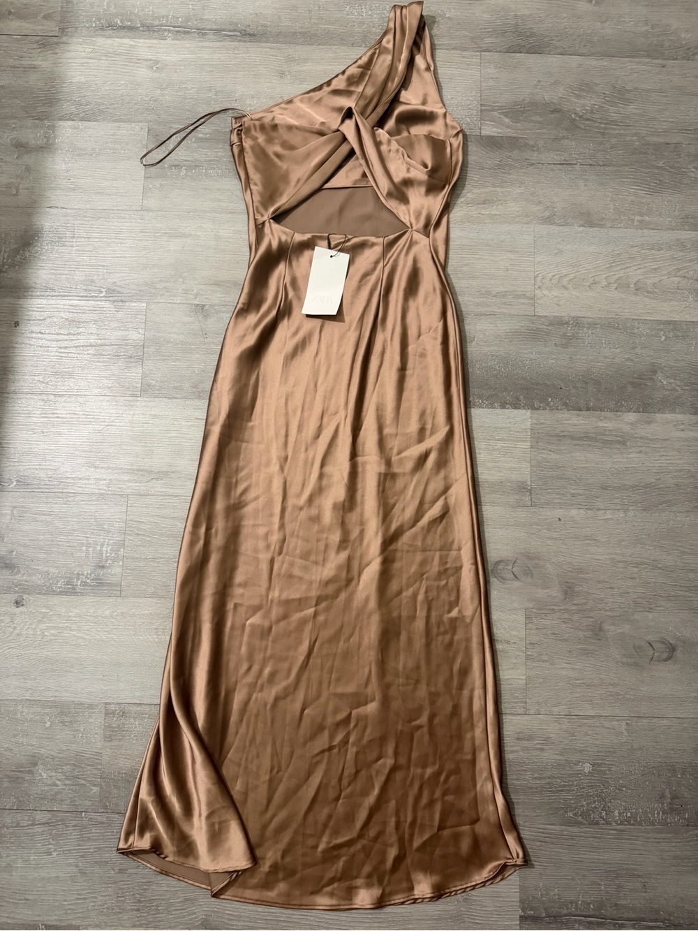 Zara One-Shoulder Satin Dress in Champagne Gold - Picture 9 of 13